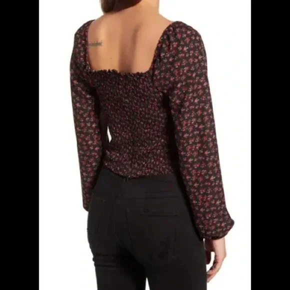 One Clothing Ditsy Long Sleeve Smocked Crop Top - Picture 2 of 11